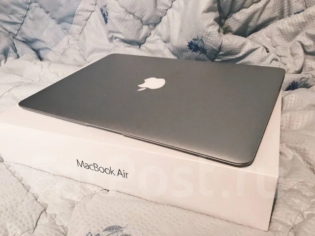 Apple MacBook Air 13 2015 Early. 13.3", ��� 8 ��, ���� 128���, WiFi: 1, Bluetooth: 1, ����������� �� 8��. ����