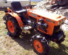Kubota. Кубота 7001