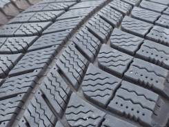 Michelin X-Ice Xi3. Зимние, без шипов, 2014 год, износ: 10%, 4 шт