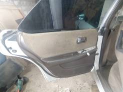 Обшивка двери. Nissan Laurel, HC34
