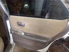 Стекло боковое. Nissan Laurel, HC34