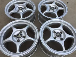 Enkei Vortex-5. 7.0x15", 4x100, ET35, �� 73,1���. ����