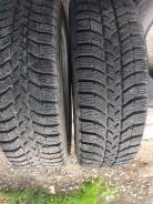 Bridgestone Ice Cruiser 5000. Зимние, шипованные, износ: 30%, 2 шт