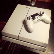 Sony PlayStation 4