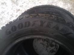 Goodyear UltraGrip Ice Arctic. Зимние, шипованные, износ: 40%, 4 шт