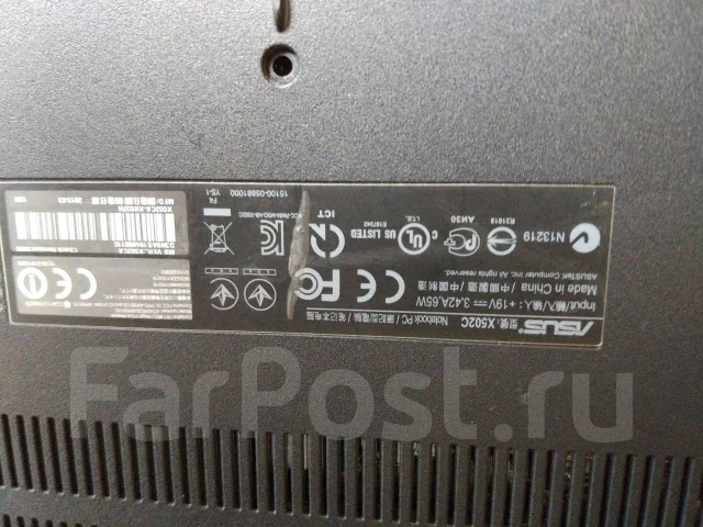 Asus X502C. 15.6", 1 500����, ��� 4 ��, ���� 320���, WiFi: 1, Bluetooth: 1, ����������� �� 5��. ����