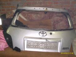 Дверь багажника. Toyota ist