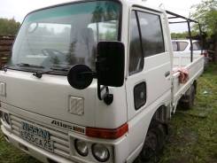 Nissan Atlas. Продаётся грузовик , 2 500 куб. см., 1 500 кг.