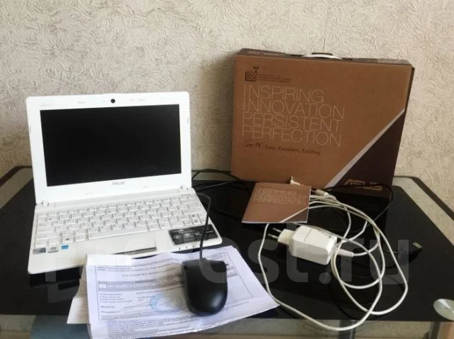 Asus Eee PC X101CH. 10.1", 1 600����, ��� 1024 ��, ���� 320���, WiFi: 1, Bluetooth: 1, ����������� �� 3��. ����