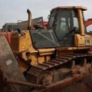 Komatsu D63E. Бульдозер Komatsu D63