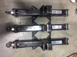 Домкрат Subaru. Subaru Legacy, BR9, BRF Subaru Forester, SG9, SF9, SJG, SHJ, SJ5, SH5, SG5, SF5, SH9 Subaru Impreza XV, GP7 Двигатели: EJ253, EJ36D, E...