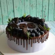 Торты, капкейки.