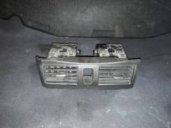 Консоль центральная Nissan Cefiro, A33 требует чистки Nissan Cefiro, PA33, A33