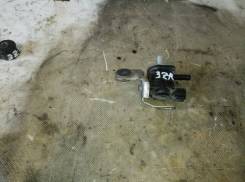 Клапан вакуумный. Toyota: Corolla Fielder, FJ Cruiser, Auris, Avensis, Allion, Wish, ist, Vios, Previa, Corolla Rumion, Corolla, Land Cruiser Prado, I...