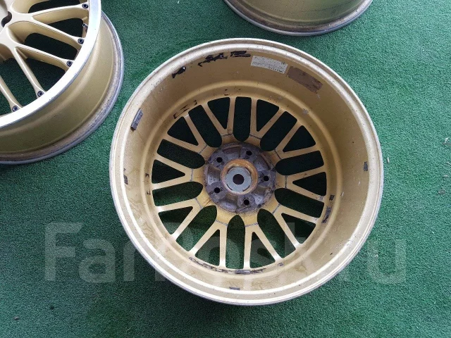 Hinodex Axia. 7.0x17", 5x114.3, ET48, �� 73���. ����