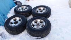 Продам резину. x16 6x139.70 ET-30