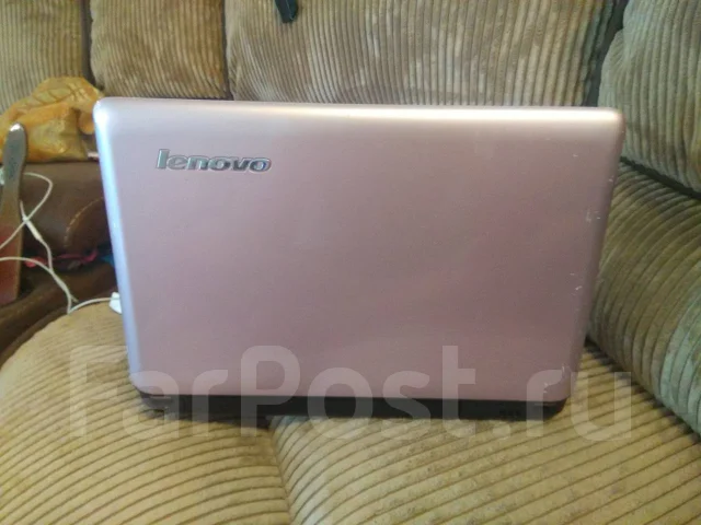 Lenovo IdeaPad Z360. 13", 2 400����, ��� 4 ��, ���� 500���, WiFi: 1, Bluetooth: 1, ����������� �� 2��. ����