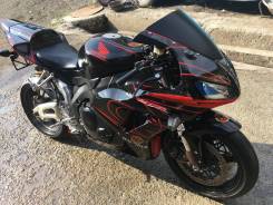 Honda CBR 1000RR Fireblade. 1 000 куб. см., исправен, птс, без пробега