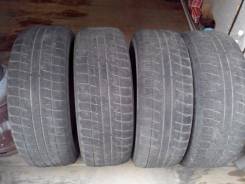 Bridgestone Blizzak Revo1. Зимние, без шипов, износ: 70%, 4 шт