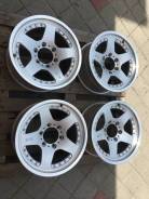 Bridgestone. 8.0x17, 6x139.70, ET22