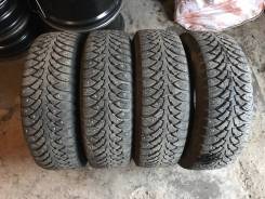 Nokian Nordman 4. Зимние, шипованные, 2014 год, износ: 10%, 4 шт