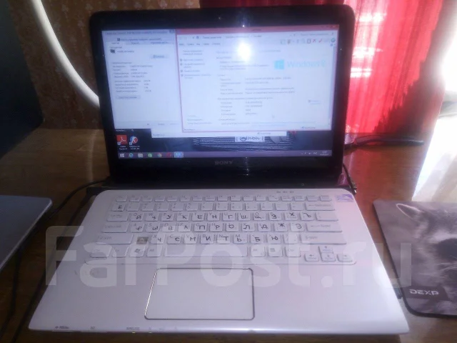 Sony VAIO SVE. 15.6", 2,4����, ��� 4 ��, ���� 300���, WiFi: 1, Bluetooth: 1, ����������� �� 1��. ����