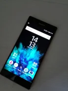 Sony Xperia Z3+. �/�