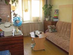 Гостинка, улица Надибаидзе 32. Чуркин, 24 кв. м. Комната