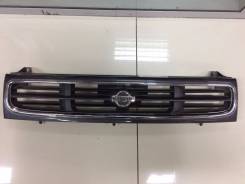 Решетка радиатора. Nissan Prairie Joy, PNM11, PM11