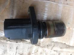 Датчик положения распредвала. Toyota: Windom, Tarago, Avensis, Celica, Hilux Surf, Land Cruiser Prado, Sienna, Regius, Picnic Verso, Kluger V, ToyoAce...