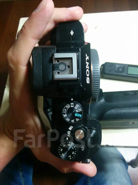 Sony Alpha ILCE-7S Body. 10 - 14.9 �� ����