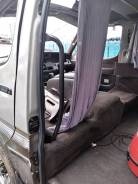 Ручка салона. Toyota Hiace, KZH106W Двигатель 1KZTE