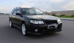 Nissan Avenir. автомат, 4wd, 0.1, бензин, 80 000 тыс. км