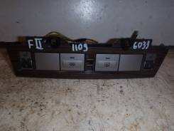 Кнопка обогрева сидений 2008-2011 (весь блок) Ford Focus II