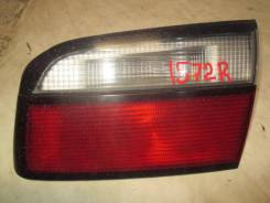 Фонарь задний внутренний правый 1997-2001 Универсал Mazda 626 GF