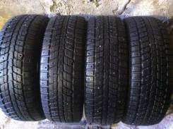 Dunlop SP Winter ICE 01. Зимние, шипованные, износ: 30%, 4 шт