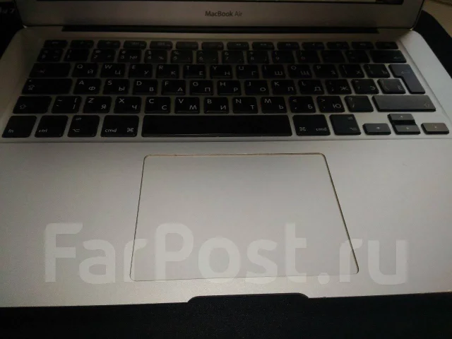 Apple MacBook Air 13 2014 Early MD760RU/B. 13", 1,3����, ��� 4 ��, ���� 120���, WiFi: 1, Bluetooth: 1, ����������� �� 12��. ����