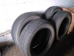 Bridgestone Dueler H/T D687. Всесезонные, 2008 год, износ: 70%, 4 шт