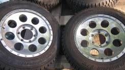 Toyota. 8.0x16, 6x139.70, ET30, ЦО 110,0 мм.