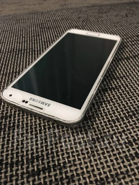 Samsung Galaxy S5. �/� ����