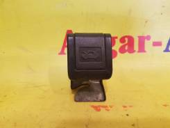 Ручка открывания капота. Toyota: Crown, Ipsum, Previa, Grand Hiace, Hiace, Cressida, Corona, Estima Emina, T.U.V, Corolla, Carina II, Estima Lucida, C...