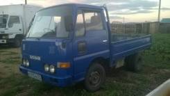 Nissan Atlas. Обмен на легковое авто, 2 300 куб. см., 2 000 кг.