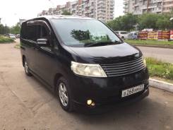 Nissan Serena. С водителем