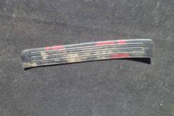 Накладка на порог. Toyota Mark II Wagon Blit, JZX115, GX115, GX110, JZX110 Toyota Corolla, 18, 10 Двигатели: 1GFE, 1JZFSE, 1JZGTE, 1JZGE