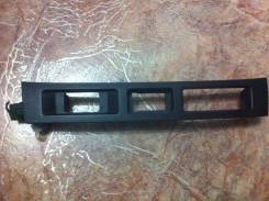 Консоль с часами. Toyota Verossa, GX115, GX110, JZX110 Toyota Mark II Wagon Blit, GX110, JZX110, GX115, JZX115 Toyota Mark II, GX110 Двигатели: 1GFE...