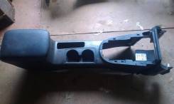Подлокотник. Nissan X-Trail, NT31, T31, TNT31 Двигатели: QR25DE, M9R, MR20DE