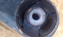 Подушка двигателя. Nissan Qashqai, J10E Nissan Dualis, KNJ10, KJ10, NJ10, J10 Nissan Qashqai+2, JJ10E Nissan X-Trail, NT31, T31R, T31, TNT31 Двигатели...