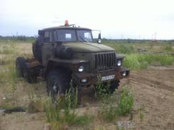 Урал. Продаются 2 грузовика УРАЛ с Прицепом Площадка, 14 860 куб. см., 13 565 кг.