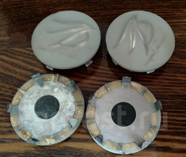 Desmond RegaMaster. 8.0x17", 5x100, ET35 ����