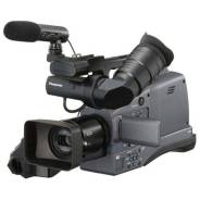 Panasonic AG-HMC74. с объективом